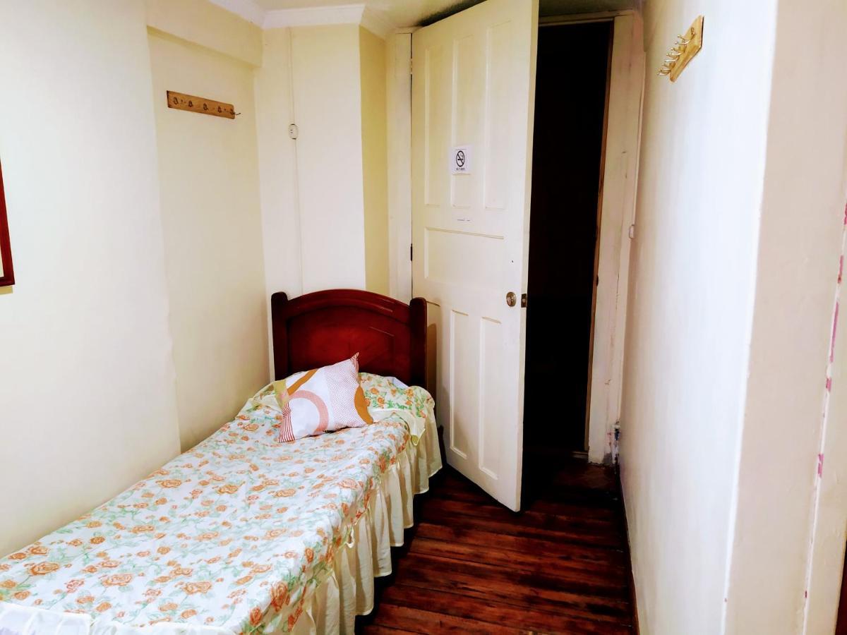 קיטו Hostal Latitud Ecuem מראה חיצוני תמונה