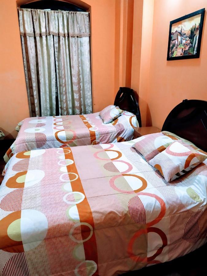 קיטו Hostal Latitud Ecuem מראה חיצוני תמונה