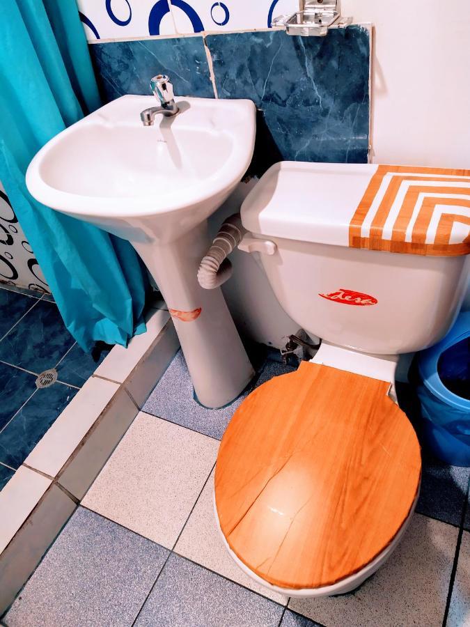 קיטו Hostal Latitud Ecuem מראה חיצוני תמונה
