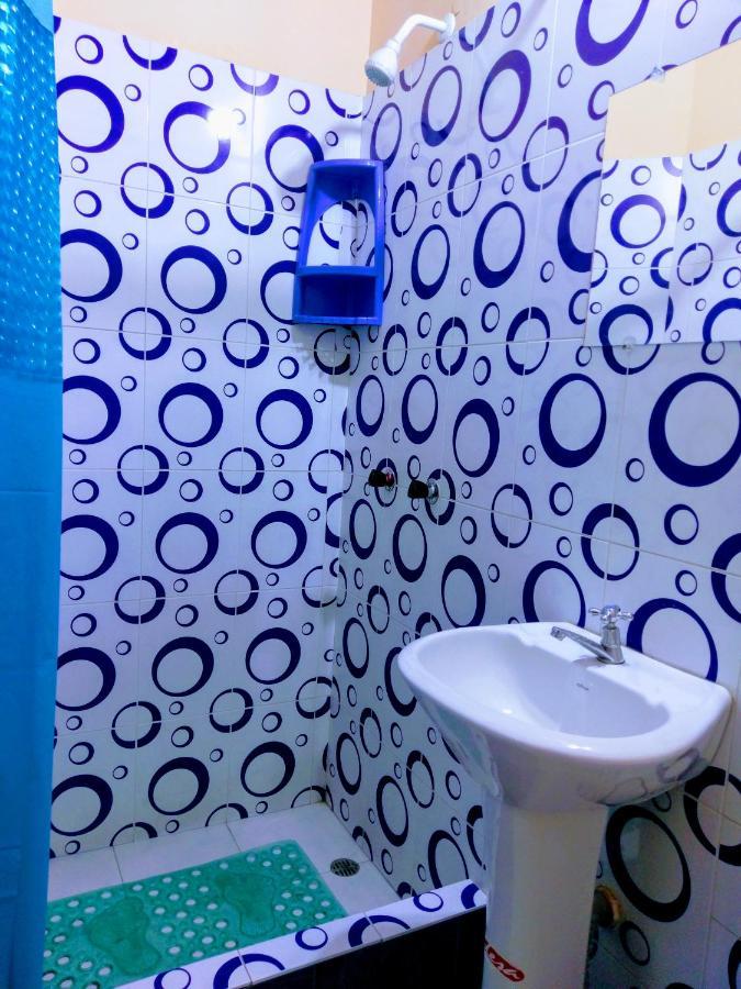 קיטו Hostal Latitud Ecuem מראה חיצוני תמונה
